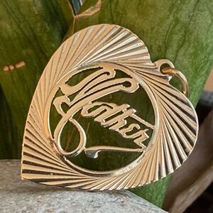 14 karat gold heart charm